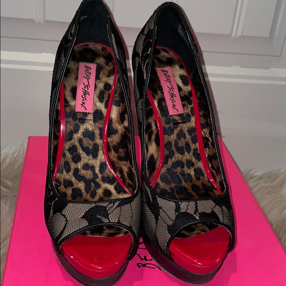 Betsy Johnson Samantha Heels